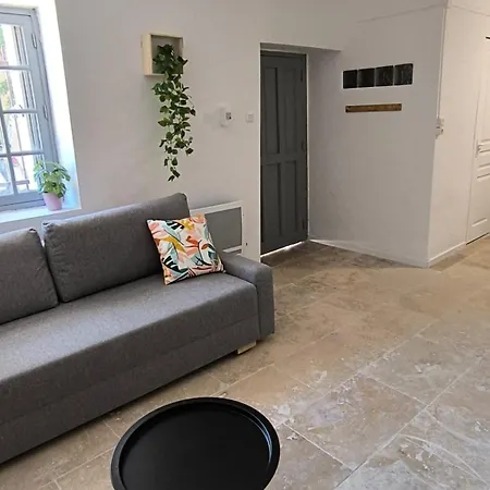 A 30min Des Plages Apartment Murviel